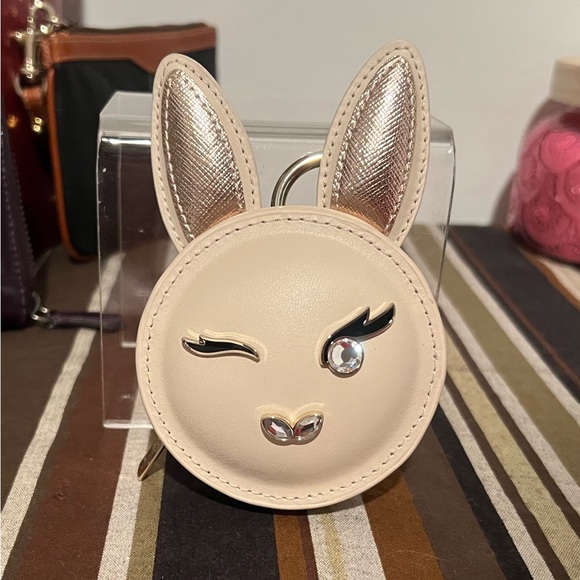 Kate Spade 3D Bun Bun Bunny Rabbit leather
Coin Case, bag charm, wallet, NWOT - Picture 3 of 11